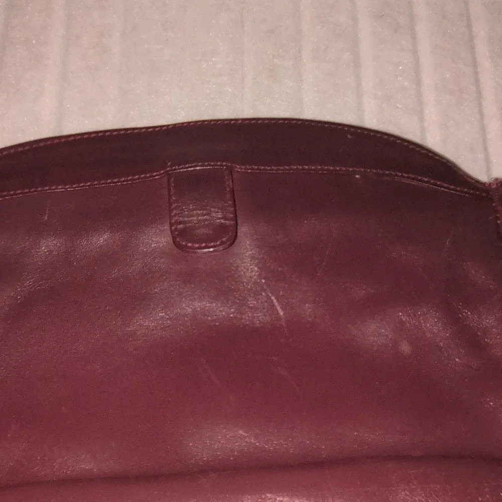 Peck & Peck Burgundy Shoulder Bag with Zipper Accents & Silver Hardware